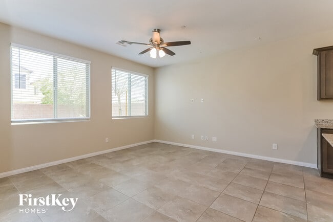 Building Photo - 2272 Sky Island Dr