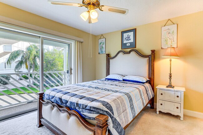 Building Photo - 113 Tidy Island Blvd