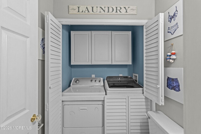 Building Photo - 45 Fielder Ave