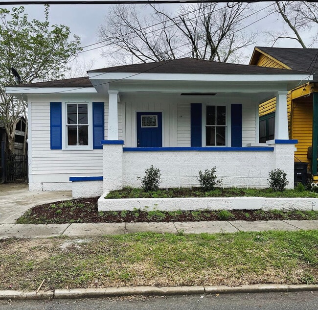 Building Photo - 519 S 16th St