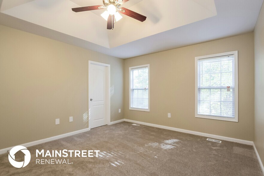 Building Photo - 7845 Cambridge Dr