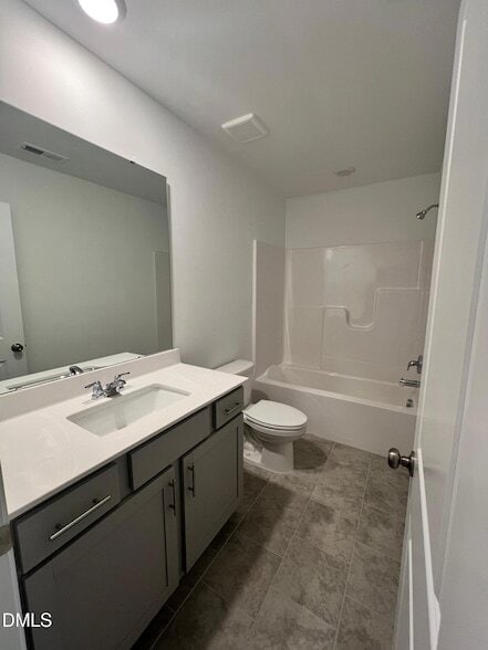 Building Photo - 2305 Oakwood Mdws Ct