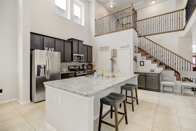 Building Photo - 24210 Leonforte Dr