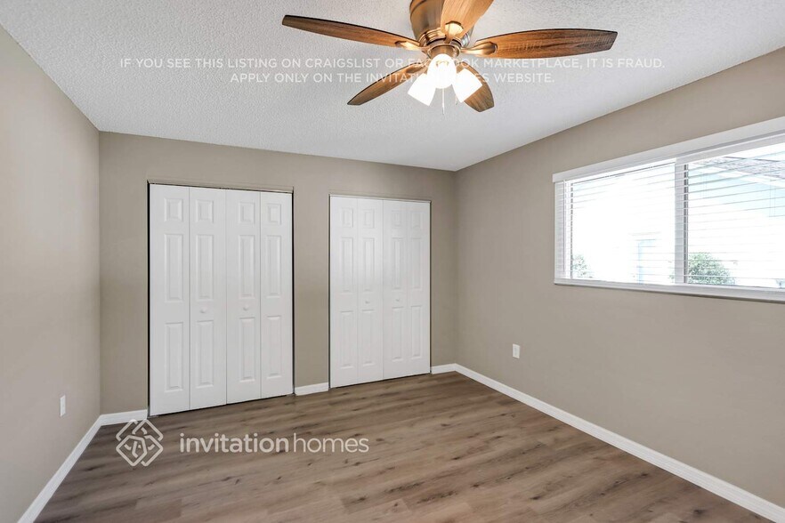 Building Photo - 7720 Deer Foot Dr