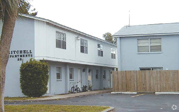 Primary Photo - Monterey Bay Apartments