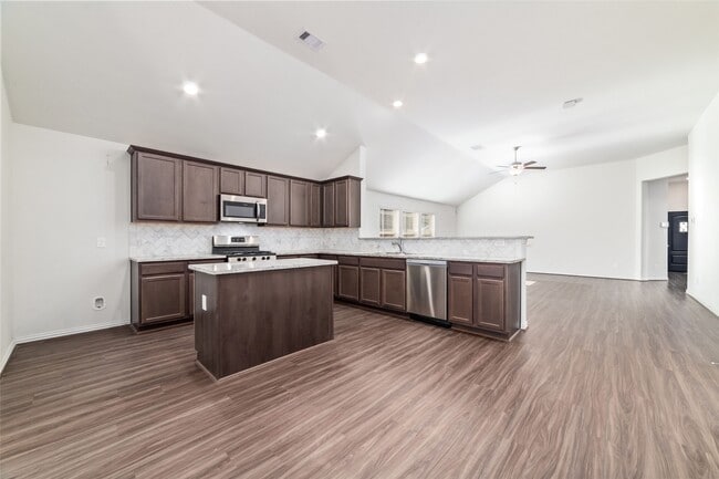 Building Photo - 4627 Sequoia Echo Dr