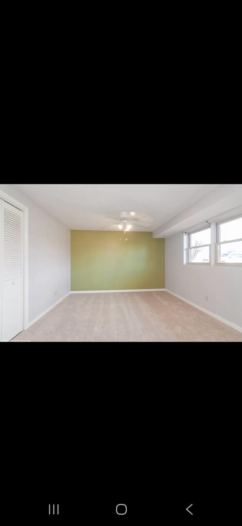 Building Photo - 7S640 Lynn Dr