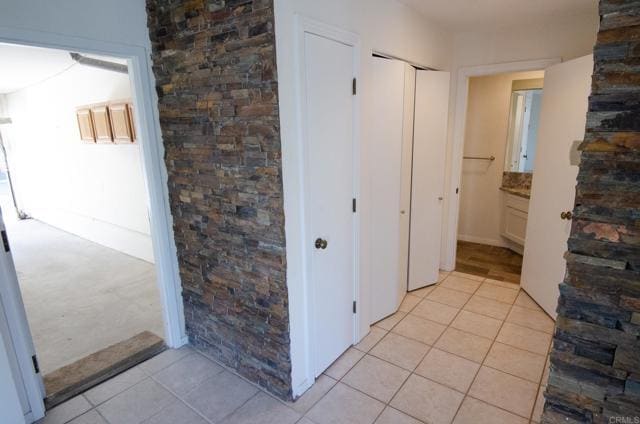 Building Photo - 812 Kalpati Cir