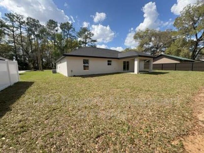 Building Photo - 5787 NW 62nd Ave