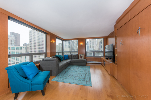 Building Photo - 440 N Wabash Ave