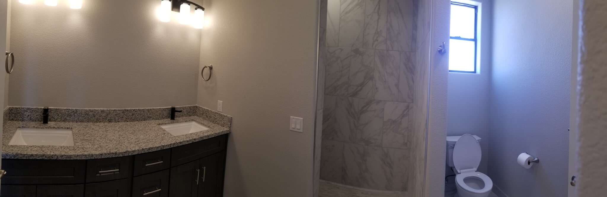 Building Photo - 1795 E Moonflower Ln