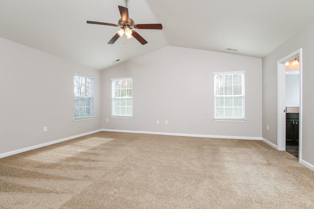 Building Photo - 6113 Watsonia Dr