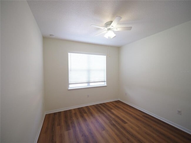 Building Photo - 8140 Enclave Way