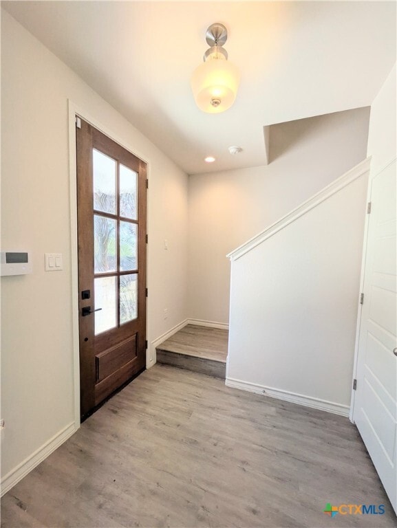 Building Photo - 360 Caveside Dr