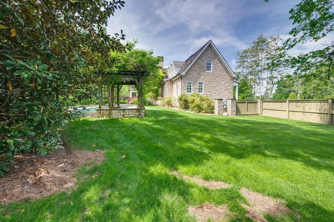 Building Photo - A timeless Cape Cod-style estate!