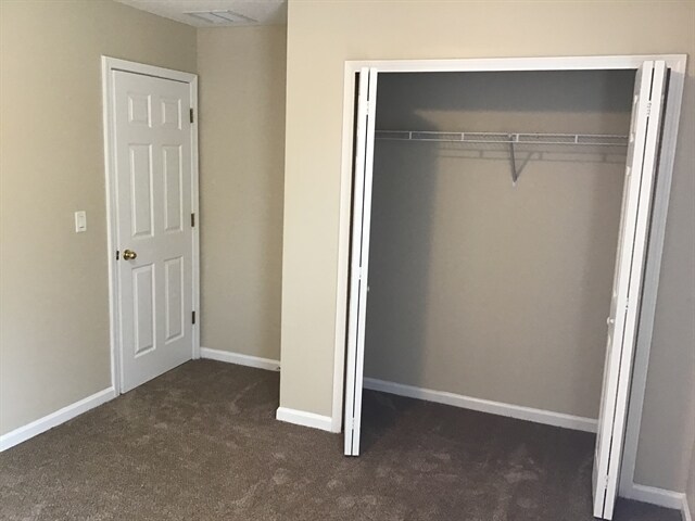 Building Photo - 508 N Tree Garden Dr