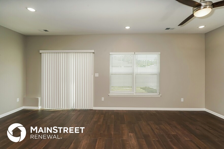 Building Photo - 2053 Hoosier Way