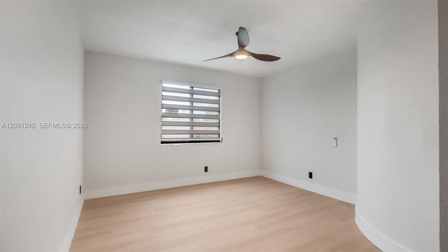 Building Photo - 7350 NW 54th Ct