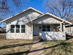 Building Photo - 1814 Pearl Ave