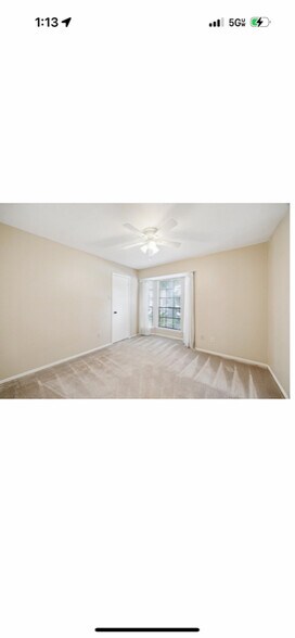 Building Photo - 16330 Leamington Ln