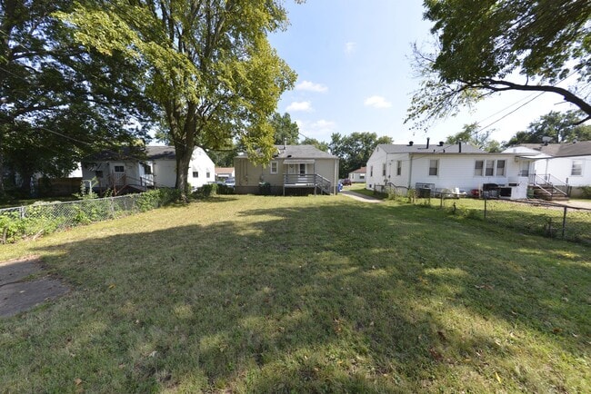 Building Photo - 6317 Abbott Dr