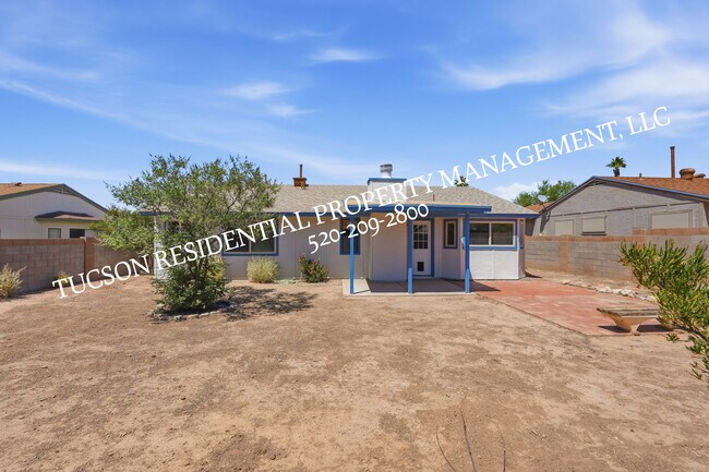 Building Photo - 2531 W Glenbrook Way