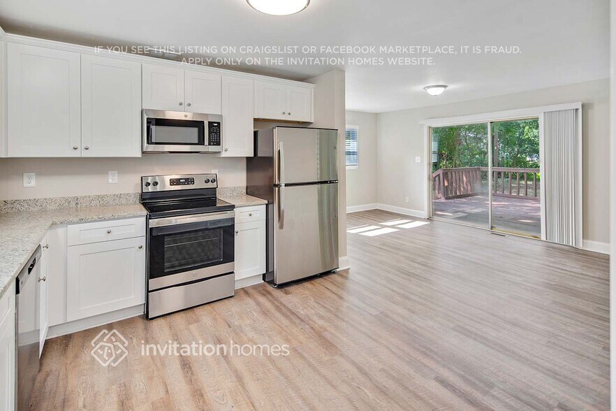 Building Photo - 5009 Brooktree Dr