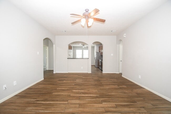 Building Photo - 14319 Heath Falls Ln