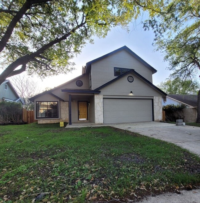 Building Photo - 14623 Highland Ridge