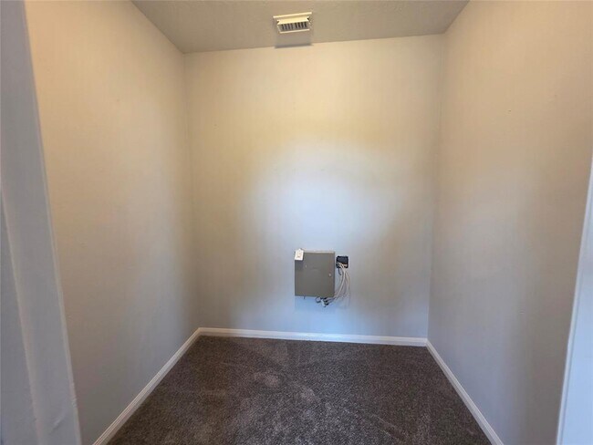 Building Photo - 12814 Mills Crossing Ln