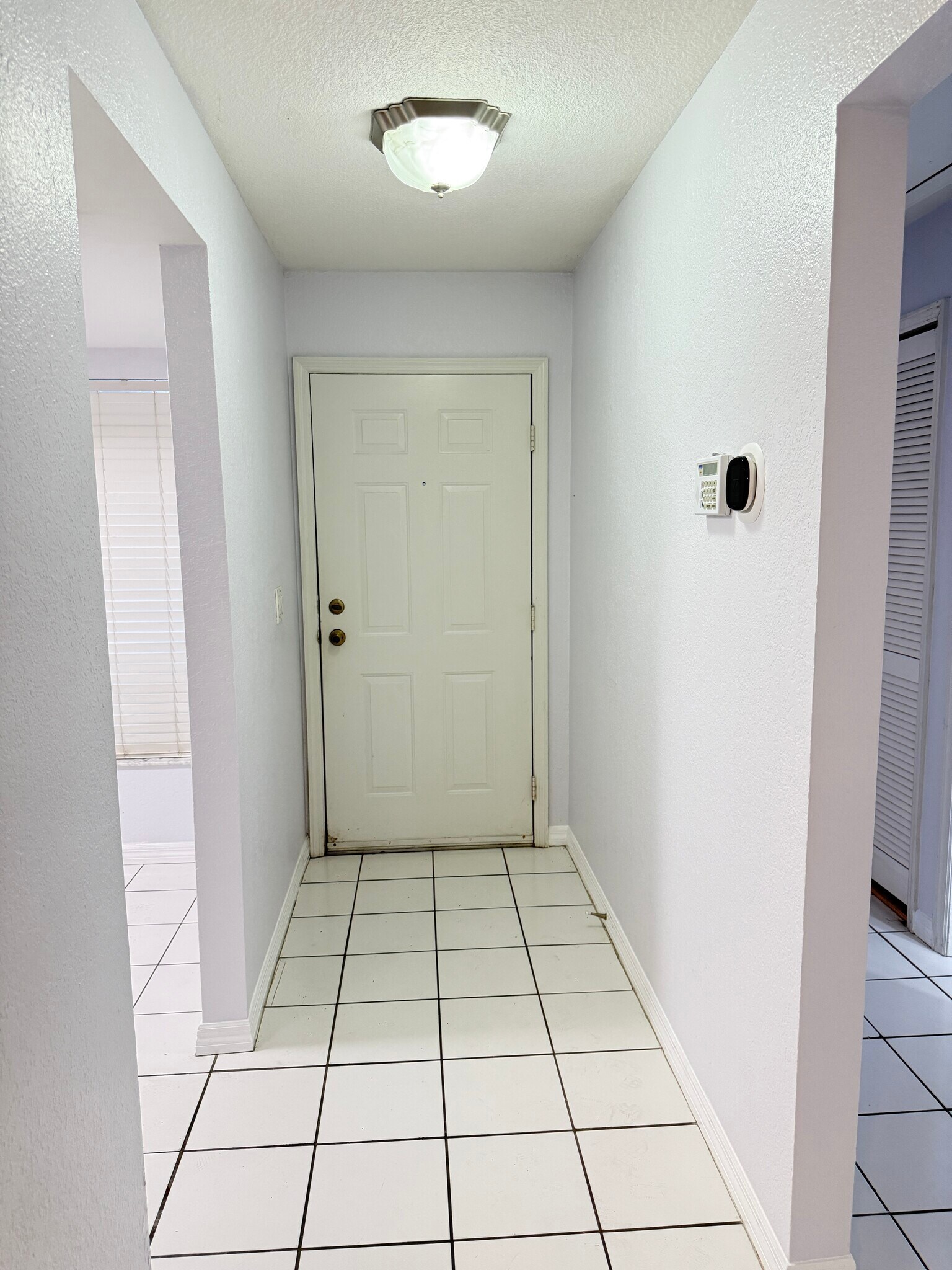 Building Photo - 5106 Gainesville Dr
