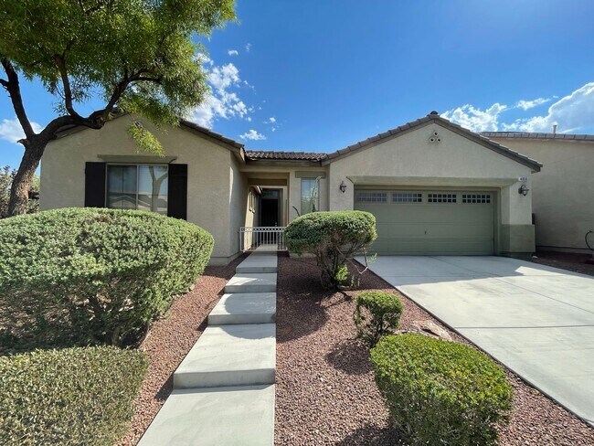 Building Photo - Beautiful Single Story Home in Gated Commu...