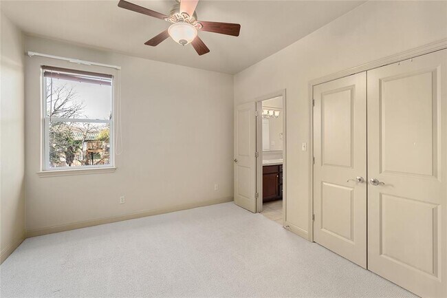 Building Photo - 5603 Clay Ave