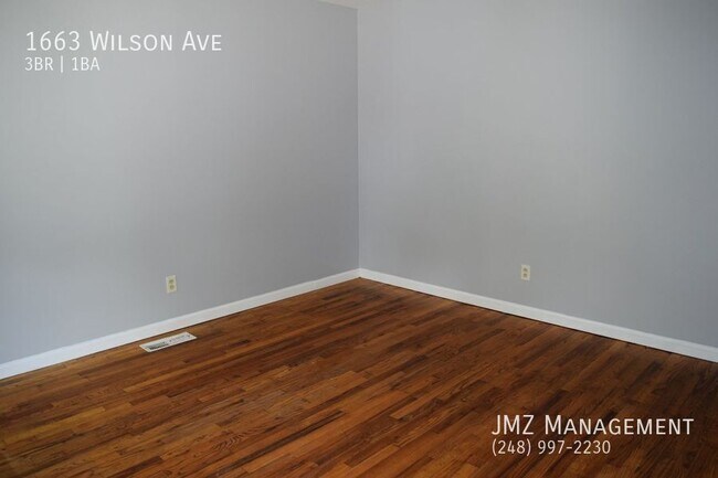 Building Photo - 1663 Wilson Ave