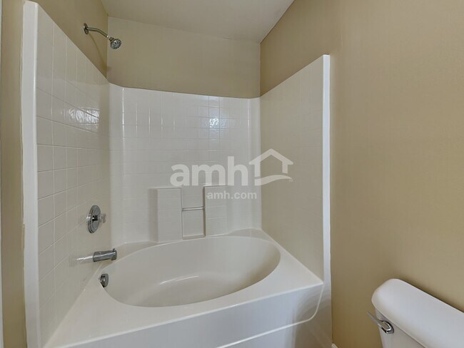 Building Photo - 3540 Harpeth Springs Dr