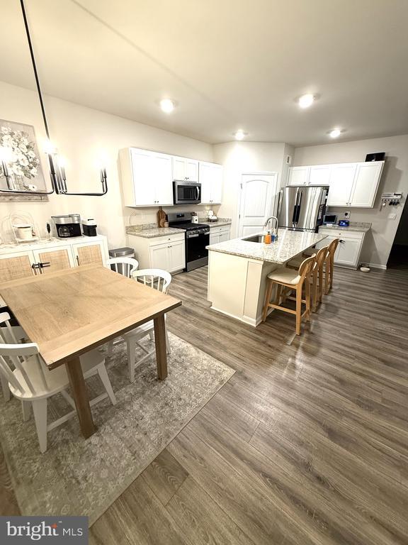 Building Photo - 24119 Hammerhead Dr