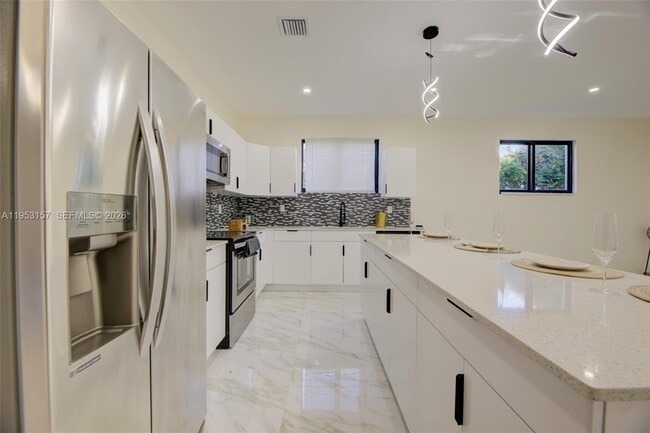 Building Photo - 742 NW 70th St