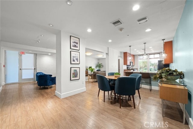 Building Photo - 488 E Ocean Blvd