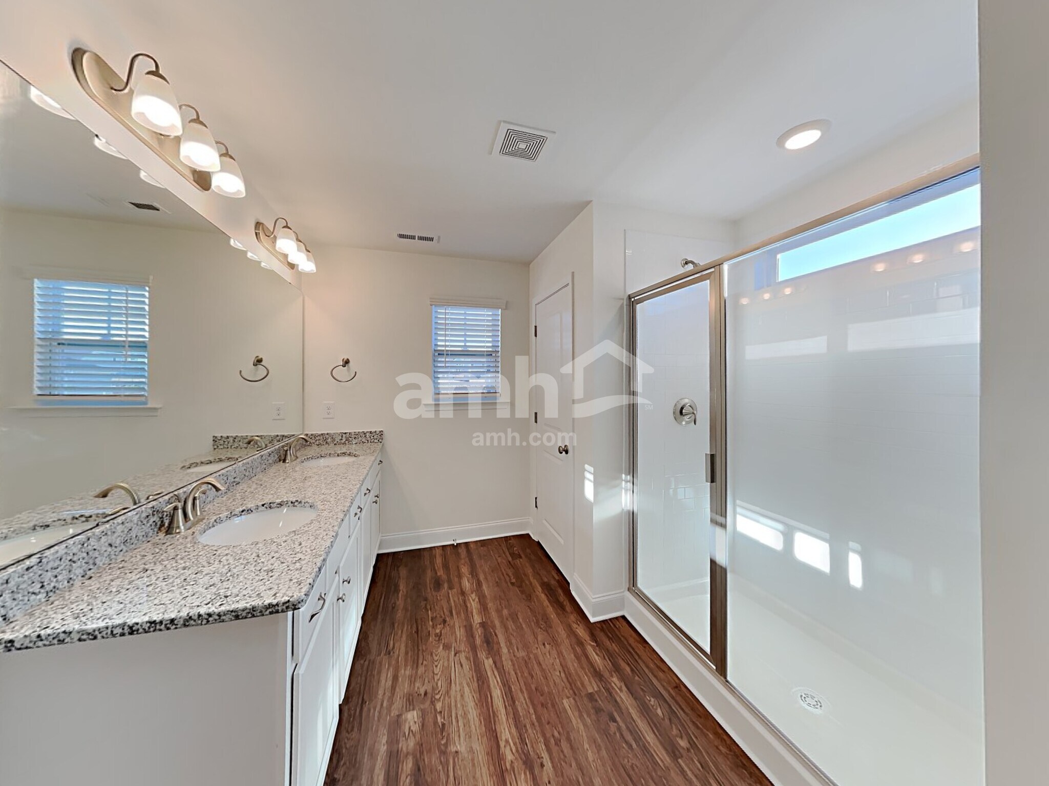 Building Photo - 2129 Laurel Vlg Cir