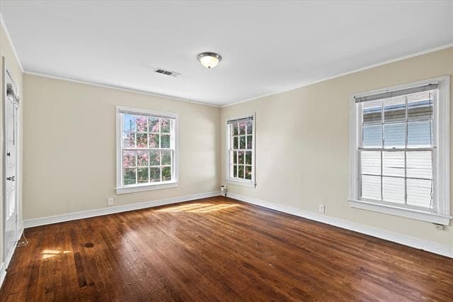 Building Photo - 5927 Lewis St