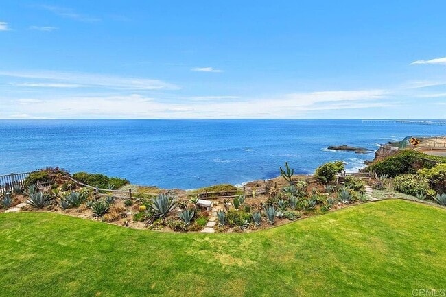 Building Photo - 4985 Coronado Ave