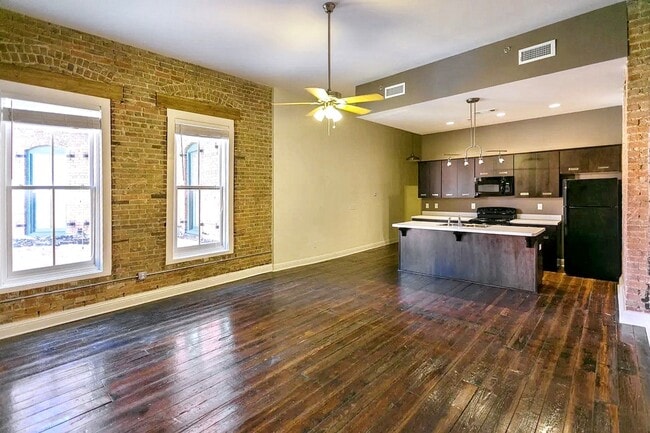 Building Photo - Printing Press Lofts