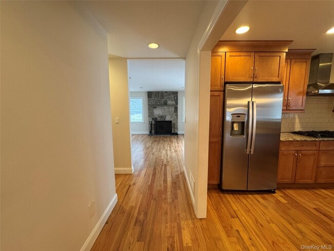 Building Photo - 45 Fisher Ave