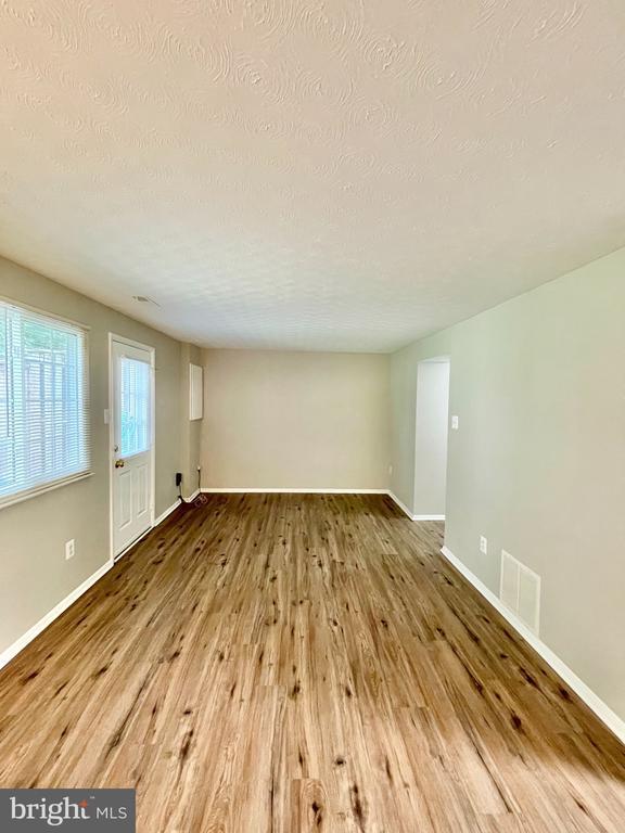 Building Photo - 1602 Harvest Green Ct