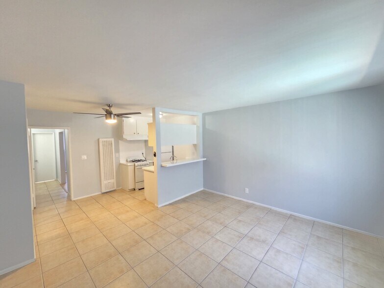 Building Photo - 4660 Kester Ave