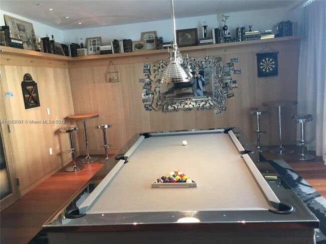 Building Photo - 1300 S Miami Ave