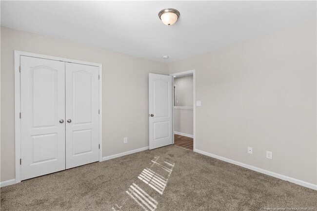Building Photo - 120 Chatfield Dr.