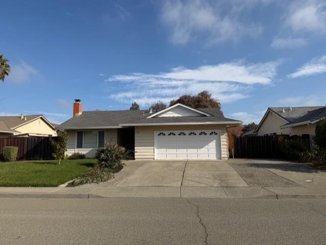 Building Photo - 34 San Piedras Pl