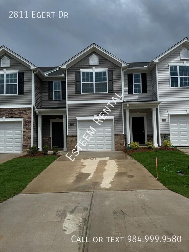Primary Photo - 2811 Egert Dr