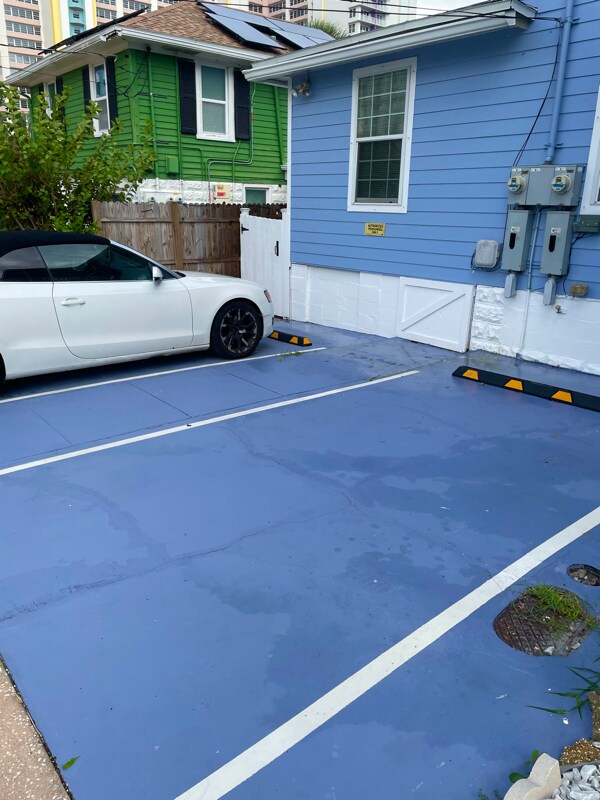 Building Photo - 316 N Grandview Ave